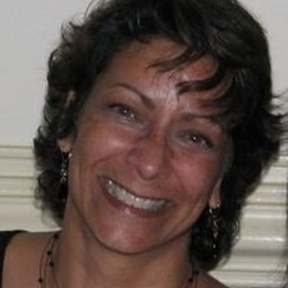 Meet your Posher, Deb